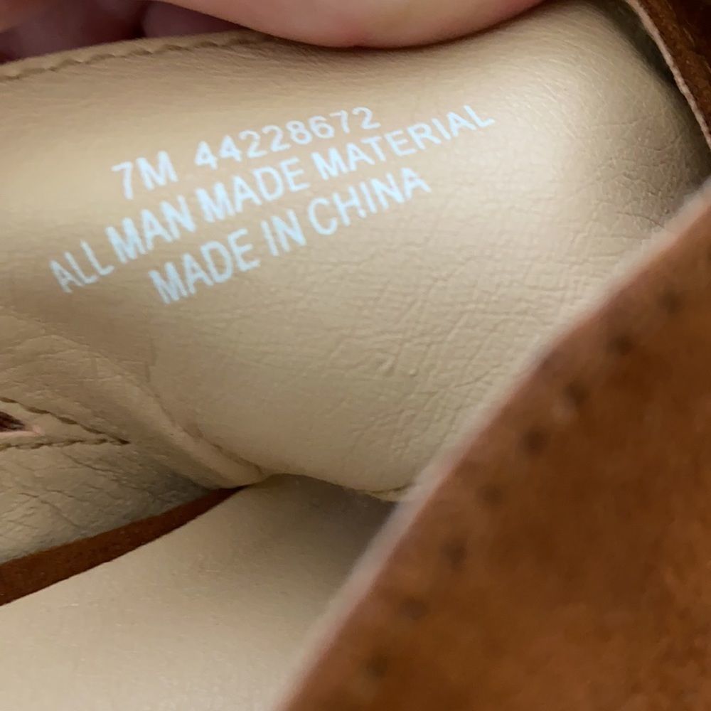 Cato Block Heel Crisscross Sandal - Picture 5 of 6